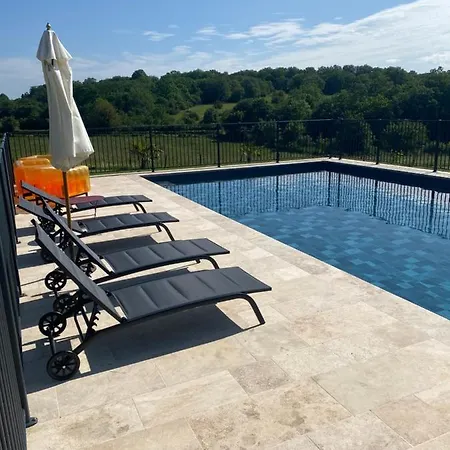 Le Domaine Du Gravier 格拉马