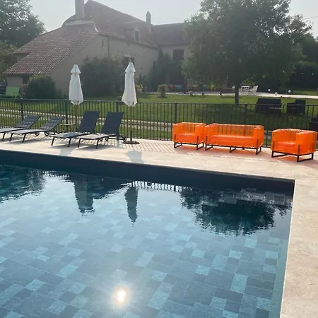 Le Domaine Du Gravier 3*