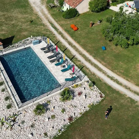 Le Domaine Du Gravier فندق مبيت وإفطار