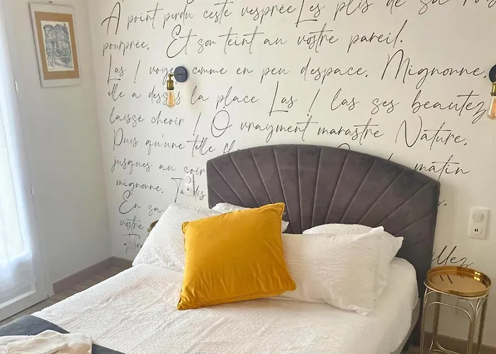 Le Domaine Du Gravier Bed and breakfast